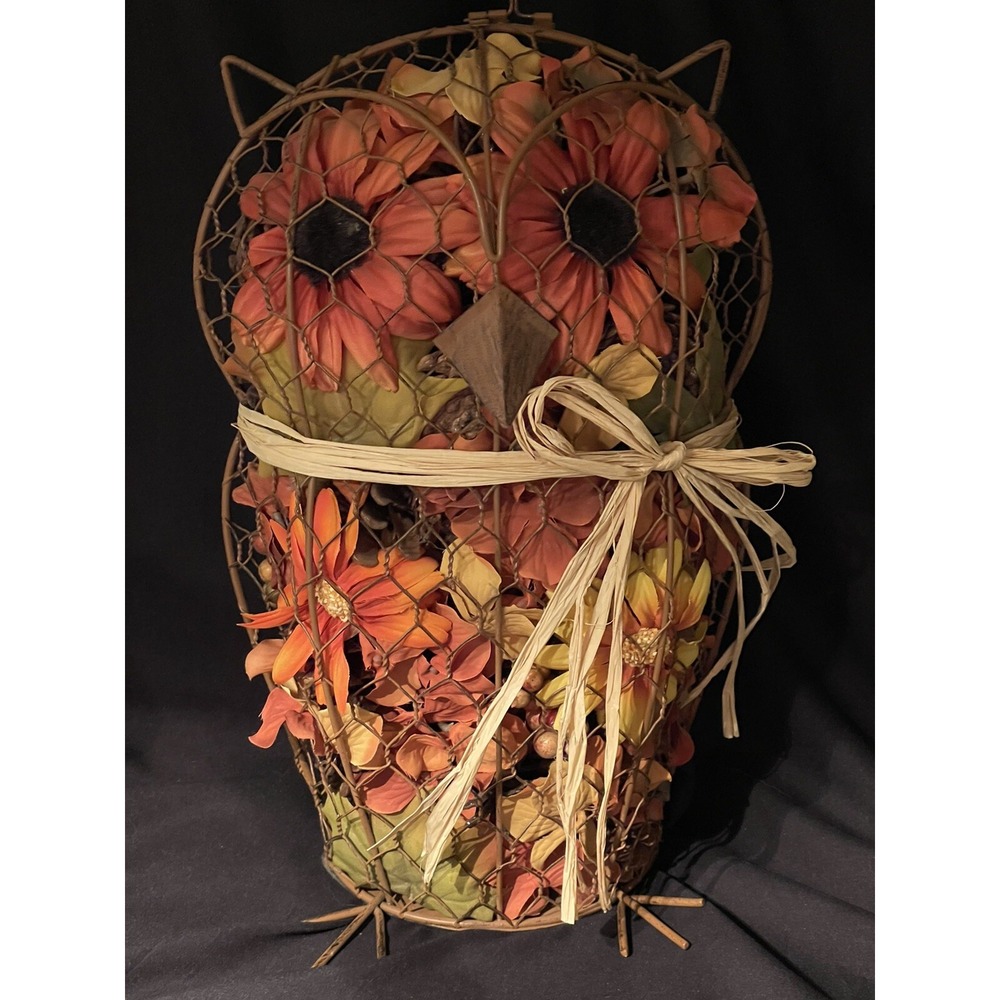 Vintage 80's Owl Decor 13"h  8"w 🦉